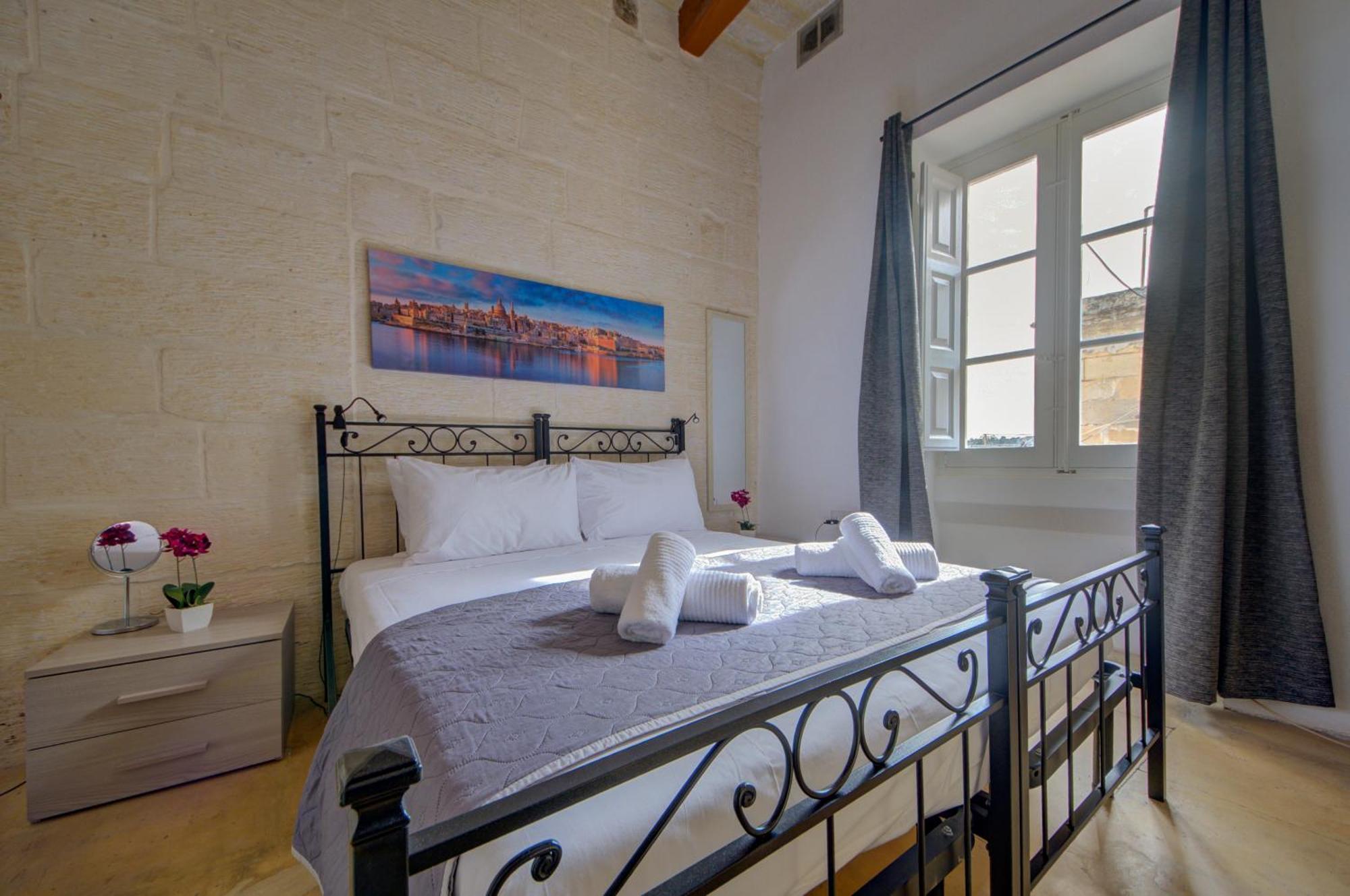 Victory In Historic Birgu, A Touch Of Maltese Tradition By 360 Estates Apartment